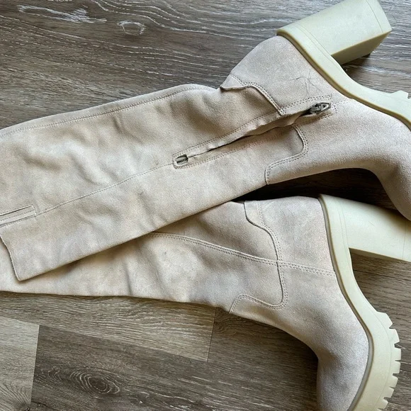 Dolce Vita Cory H20 Tall Platform Boot NWOT - Picture 3 of 4